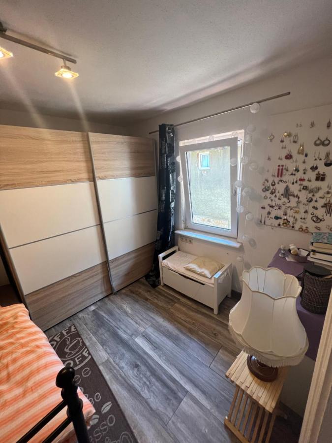 Gaestehaus Linden -Zweibettzimmer Kültér fotó