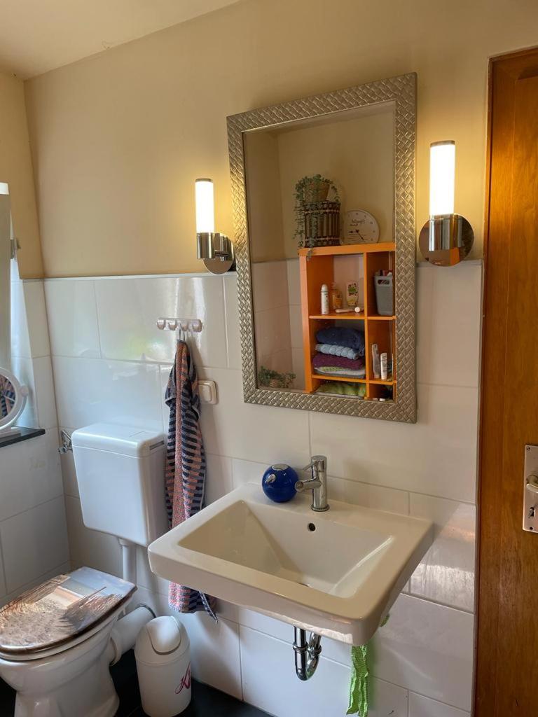 Gaestehaus Linden -Zweibettzimmer Kültér fotó